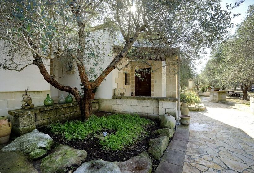 هتل Masseria L Uliveto Agri Resort