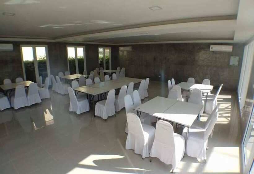 هتل Suwannaphum Trang Resort
