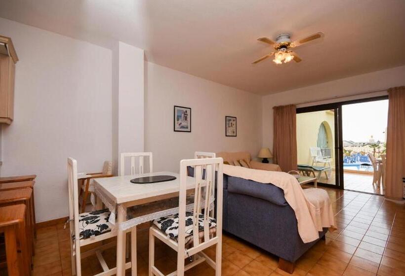 Mare Verde 68   Two Bed