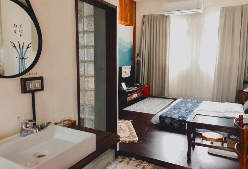 白紙寓所blank Slate B&b 鄰近夜市四人包棟