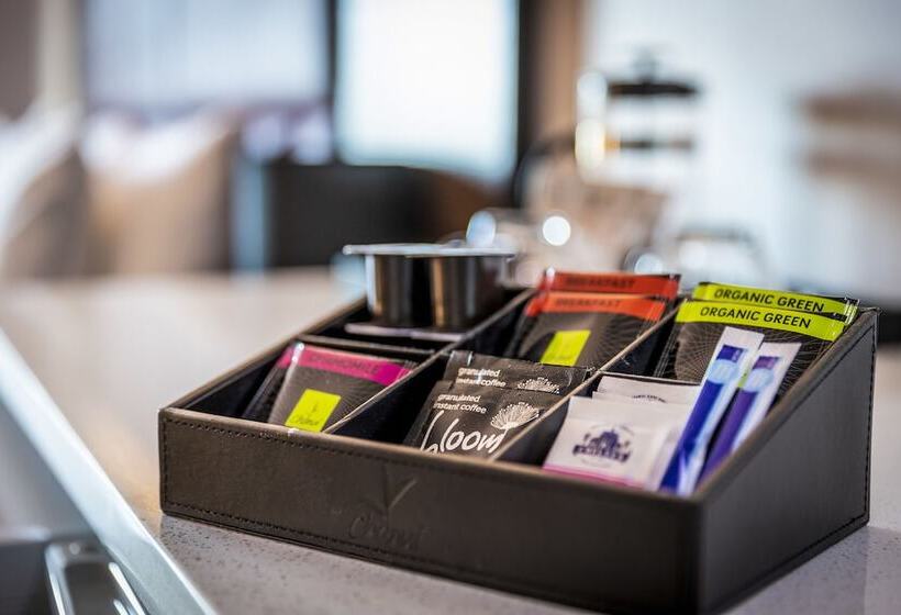 هتل Marsden Suites Albany