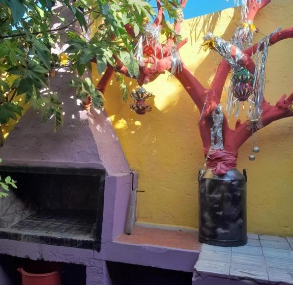 پانسیون Posada Marisel