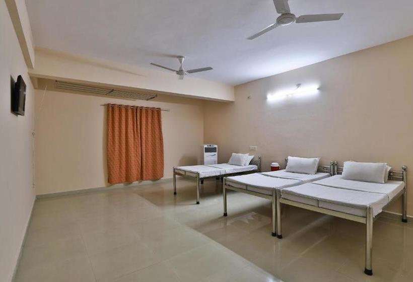 فندق على الطريق Spot On 36856  Aeron