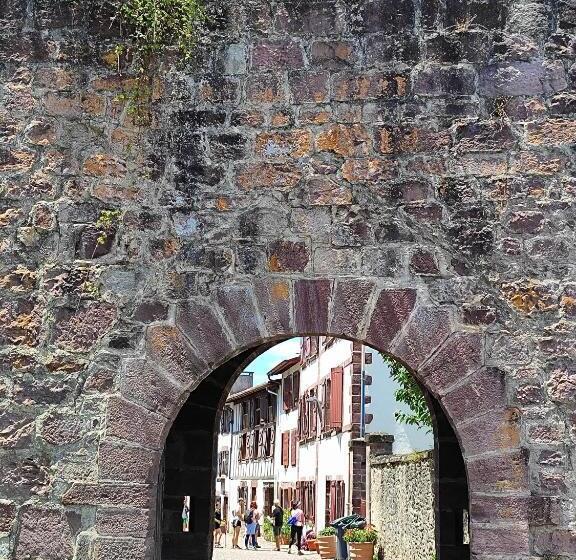 هاستل L Auberge Du Pèlerin   St Jean Pied De Port