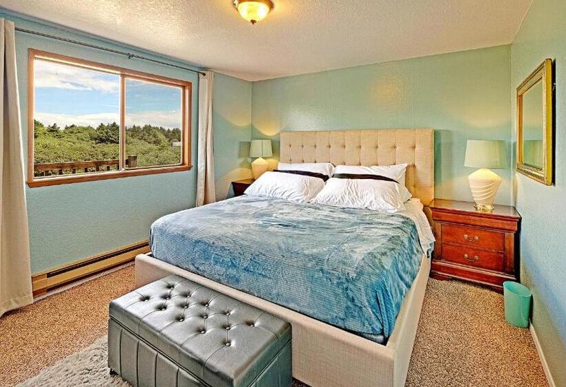 פנסיון Ocean Surf Condos