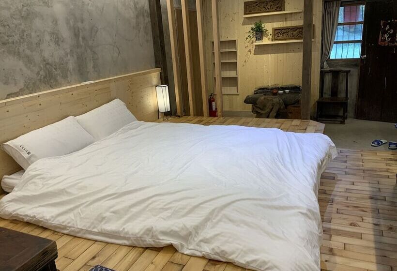 Yilan For A Night B&b