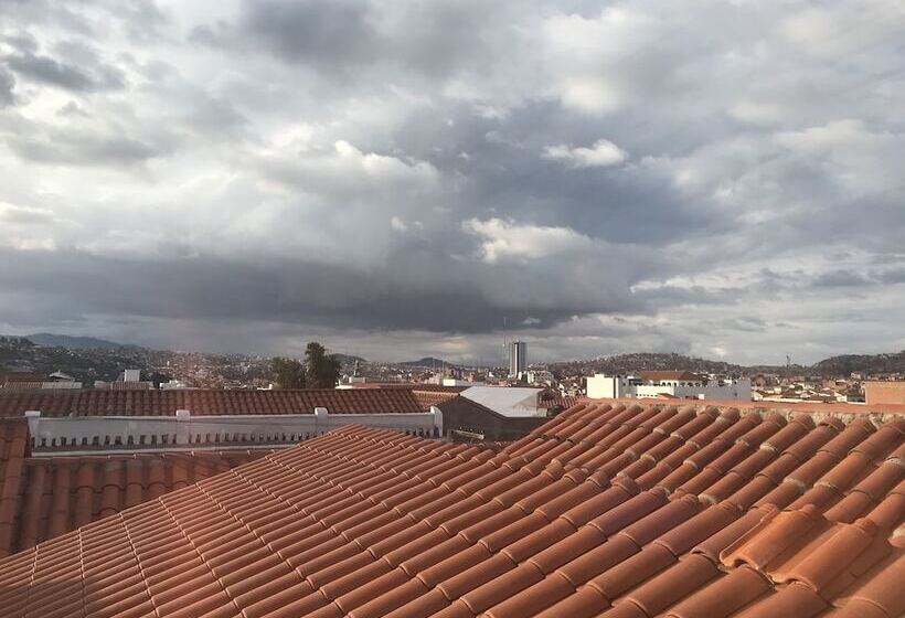 هاستل Cittadella Hostal