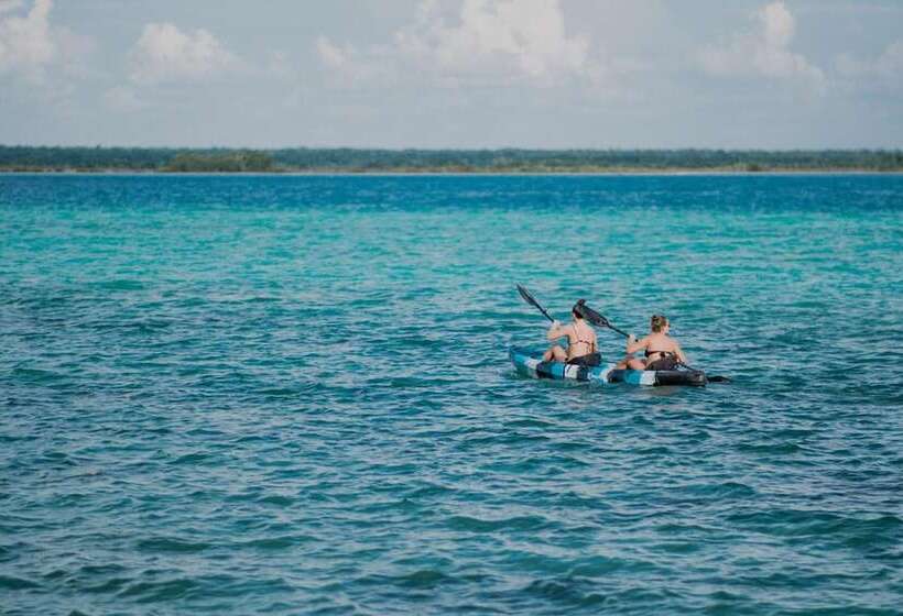 هتل Carolina Bacalar