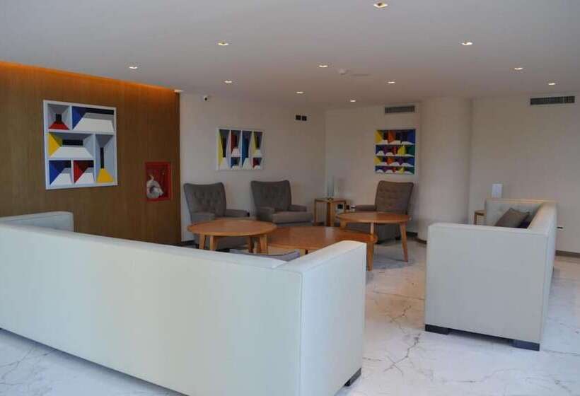 هتل Oscar Lescano   All Inclusive