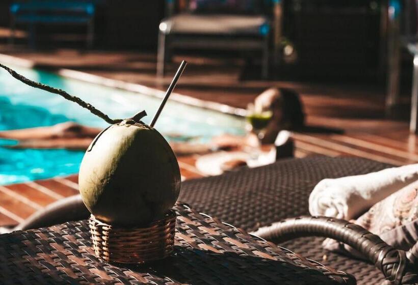 هتل Pousada Agua De Coco