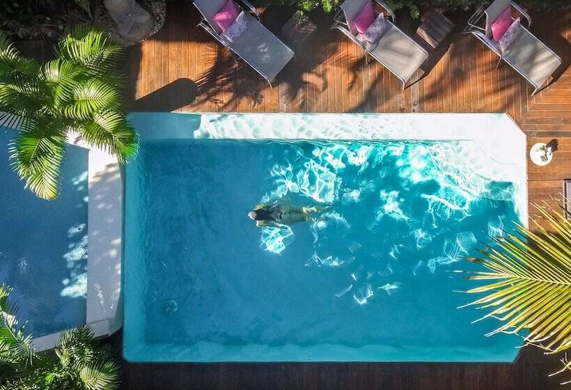 هتل Pousada Agua De Coco