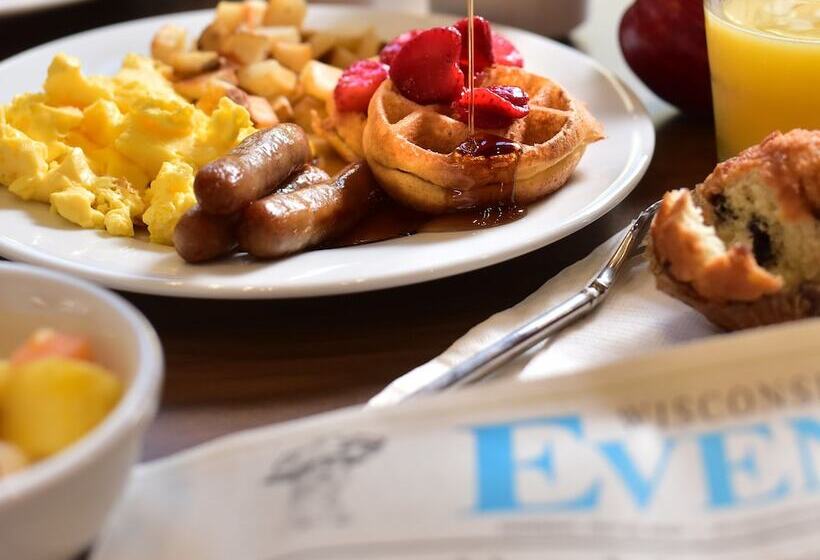 בית מלון כפרי Staybridge Suites   Wisconsin Dells   Lake Delton, An Ihg