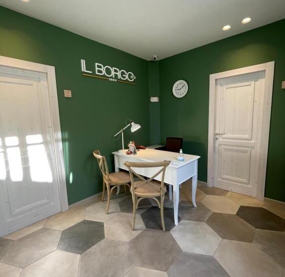 مبيت وإفطار Il Borgo