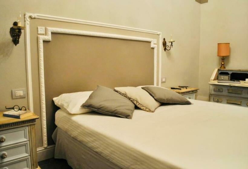 تختخواب و صبحانه Locanda San Tomaso Affittacamere