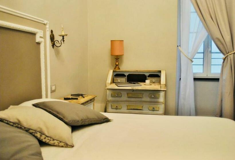 تختخواب و صبحانه Locanda San Tomaso Affittacamere