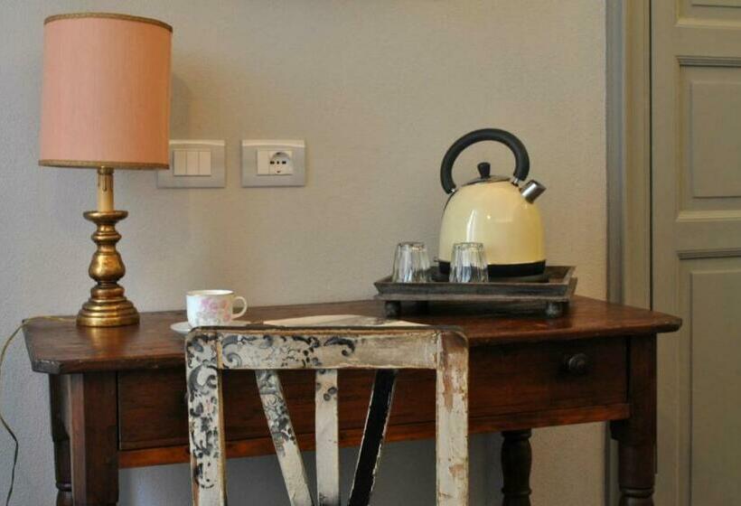 تختخواب و صبحانه Locanda San Tomaso Affittacamere