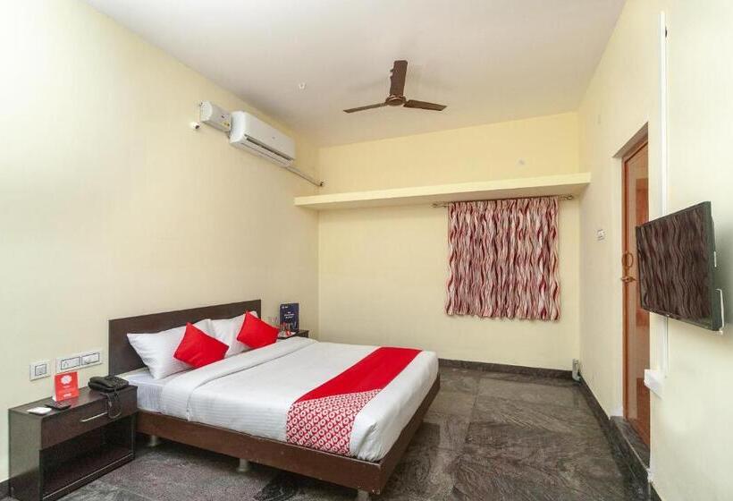 Hotelli Oyo 19760 Passion Paradise