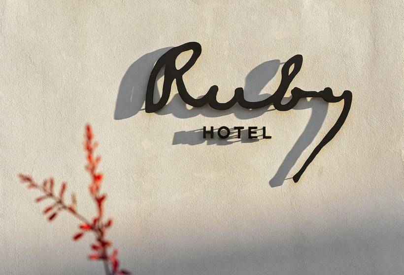 هتل The Ruby