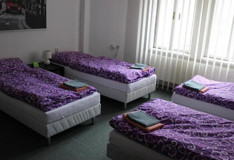 هتل U Betty   Ostrava Centrum