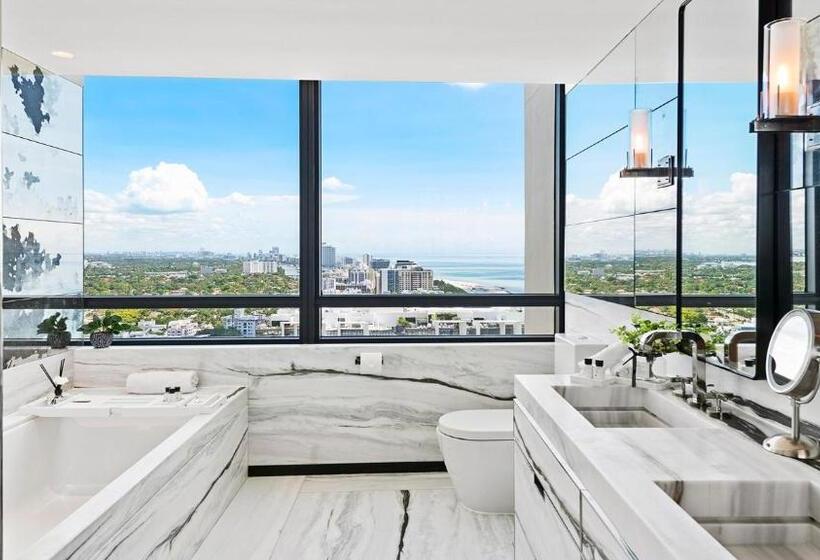 Oceanview Private Condo At The Setai  1705
