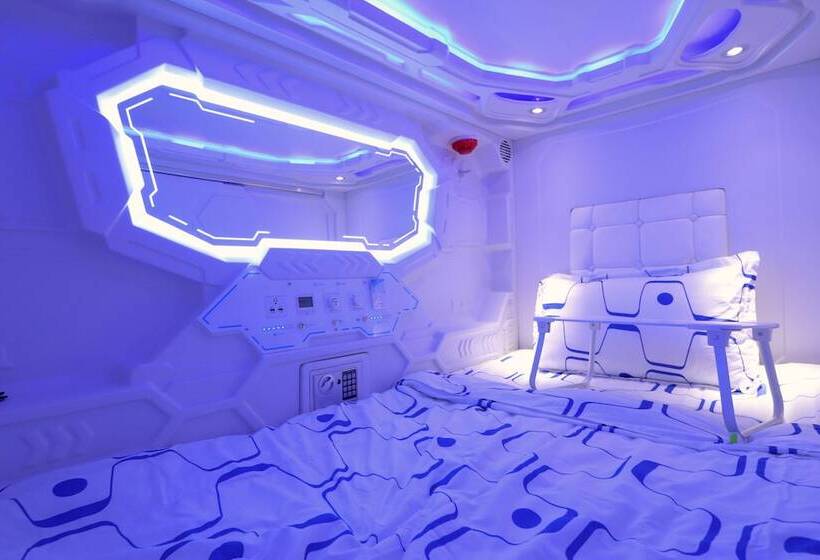 هاستل Jc Space Capsule Maha City