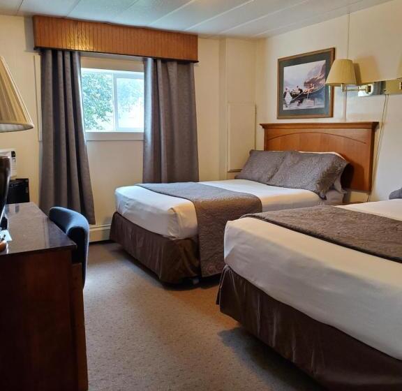 فندق Alaska Country Inn