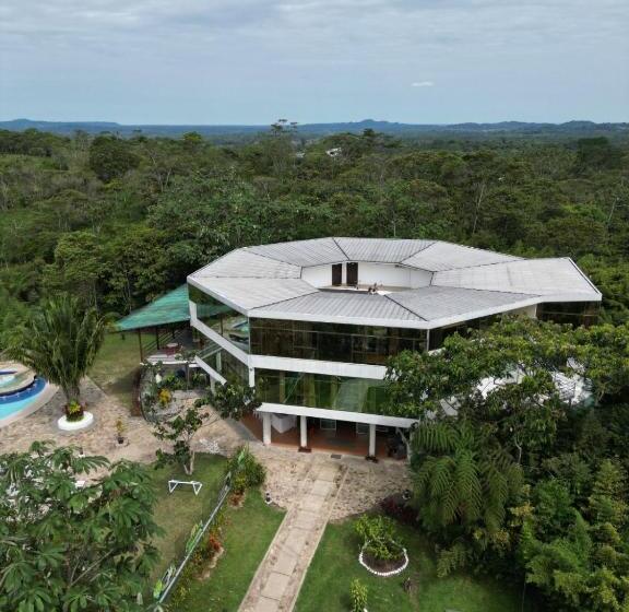 منتجع Ecopark Hosteria Puyo