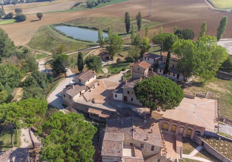 호텔 Gh Borgo Pulciano Agriturismo