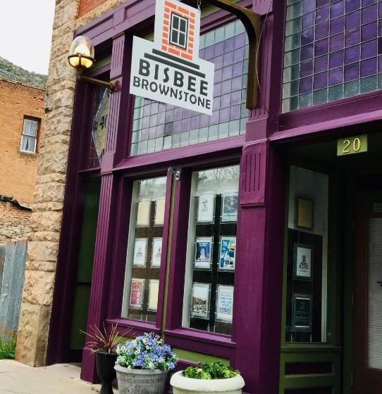 Bisbee Brownstone Suites