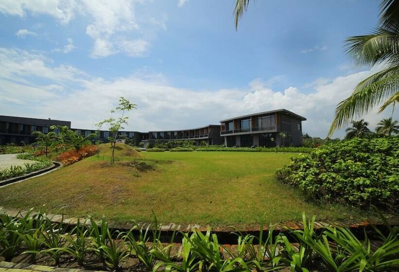 בית מלון כפרי The Amaya Resort Kolkata Nh6