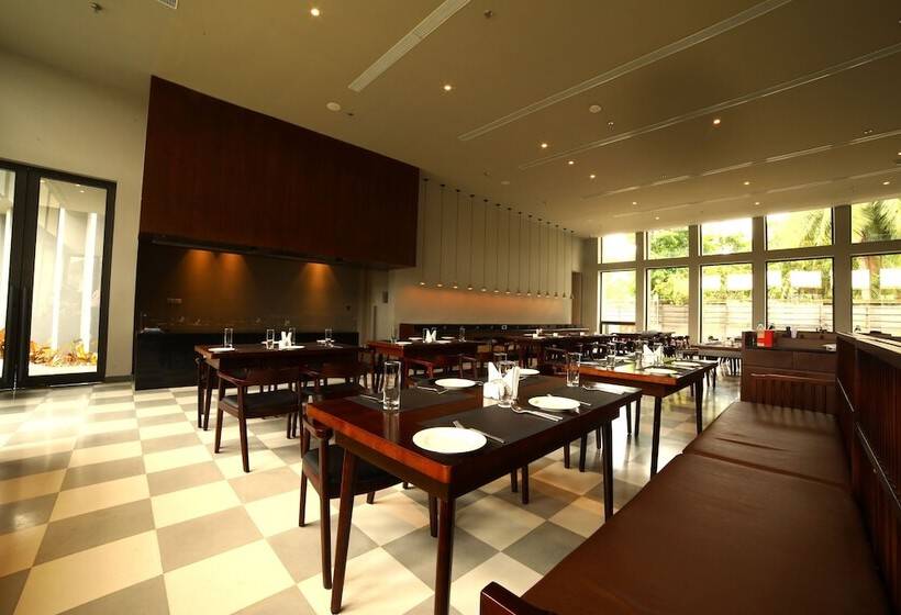 בית מלון כפרי The Amaya Resort Kolkata Nh6