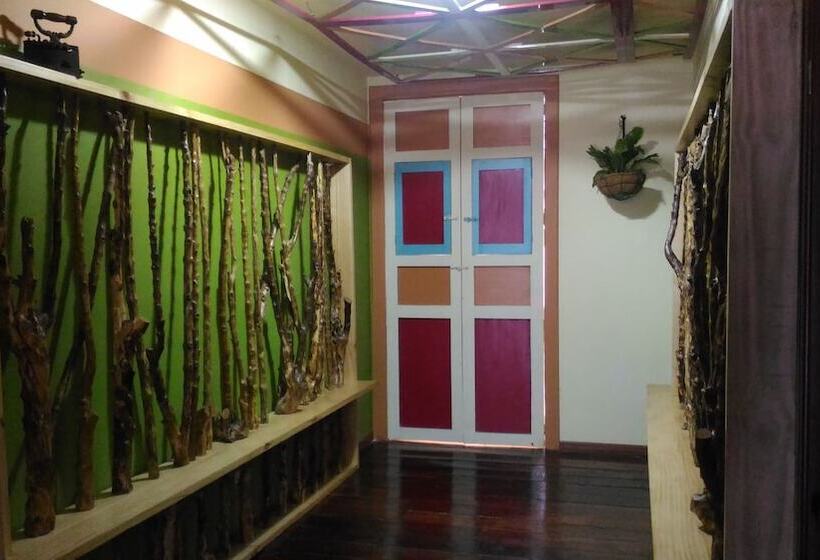 پانسیون Hostal Don Jose