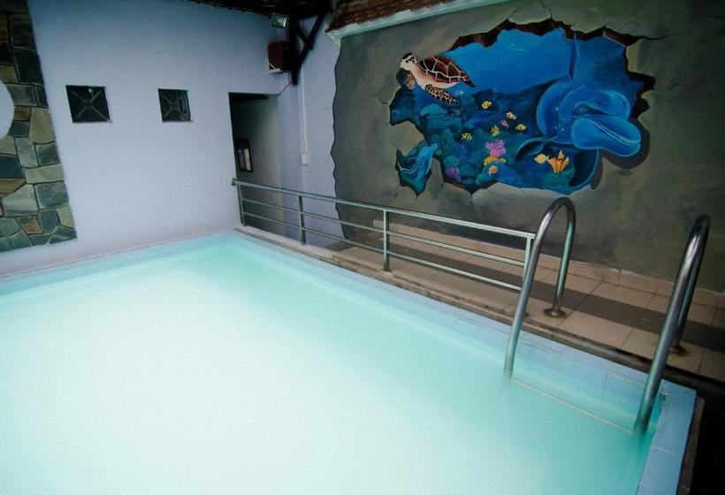 Dola Hostel 2