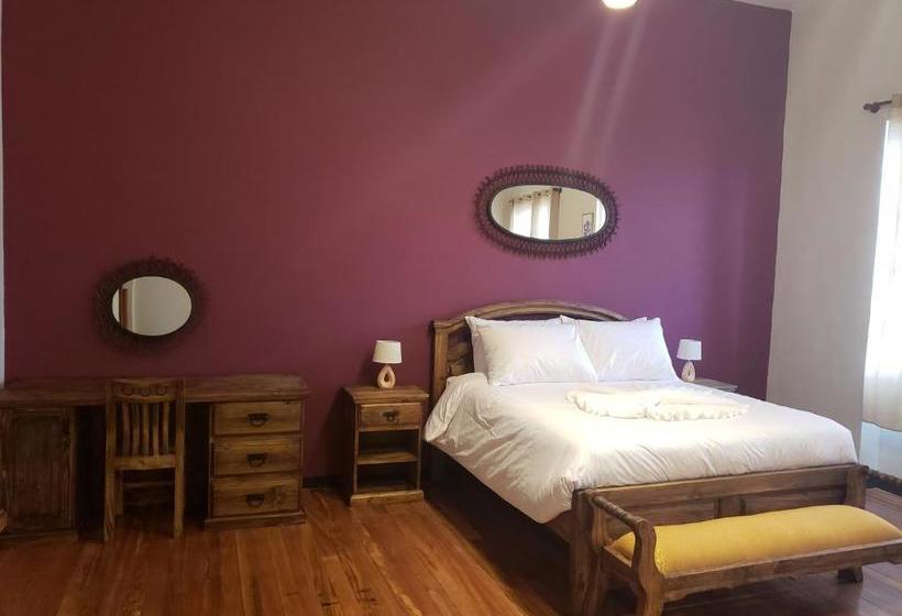 هتل Loki Boutique La Paz