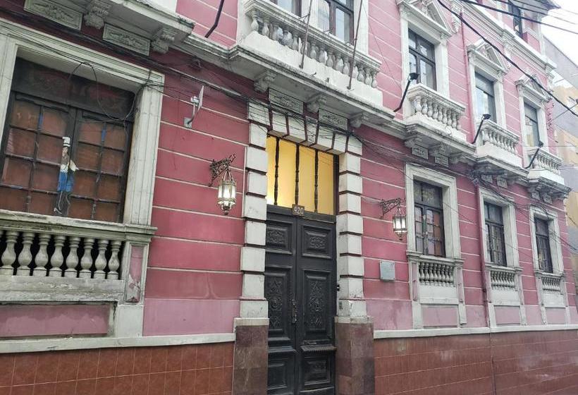 هتل Loki Boutique La Paz