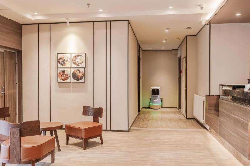 בית מלון כפרי Hanting  Changchun Hongqi Street Wanda