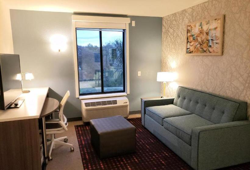 هتل Home2 Suites By Hilton Beaufort