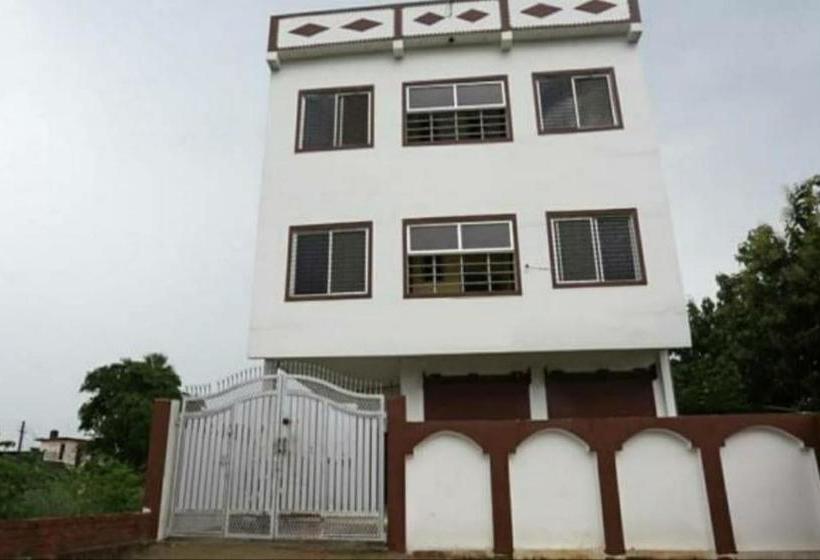 호텔 Tapasya Palace