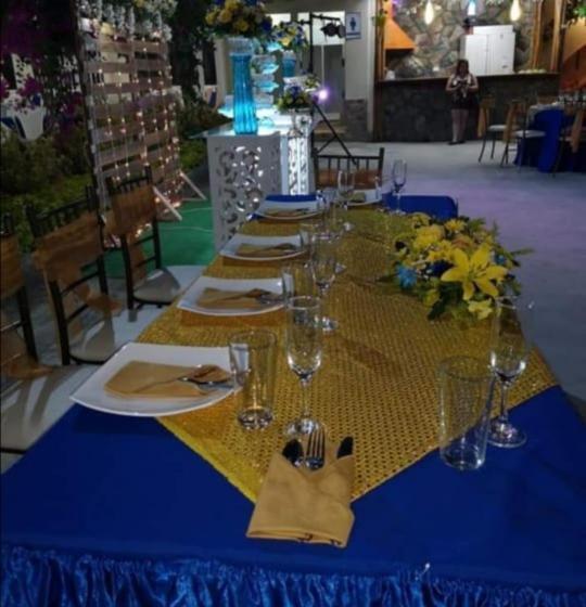 هتل Hosteria B Y B