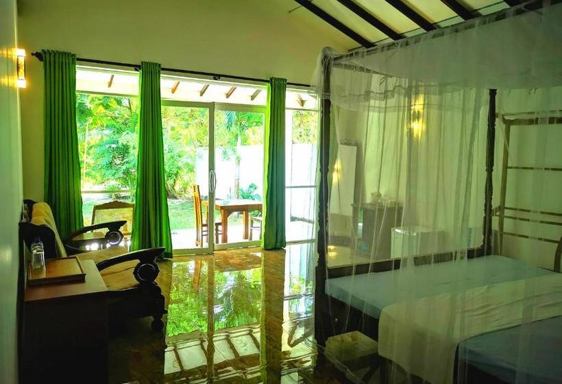 ベッドアンドブレックファースト Abhimani Bungalows