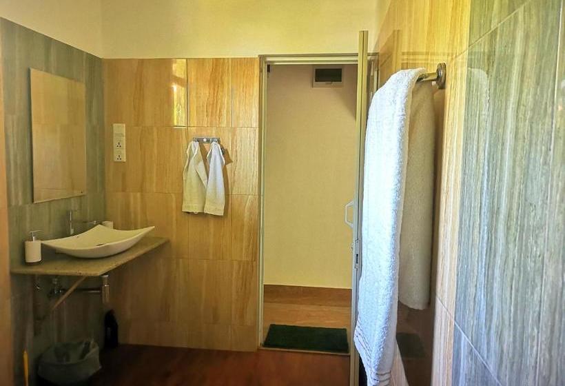 ベッドアンドブレックファースト Abhimani Bungalows