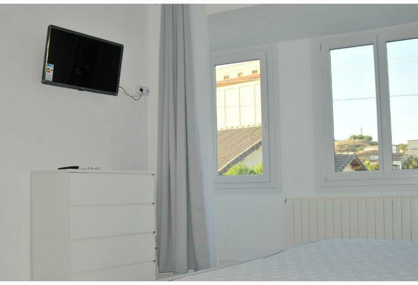 پانسیون My Room Monzon