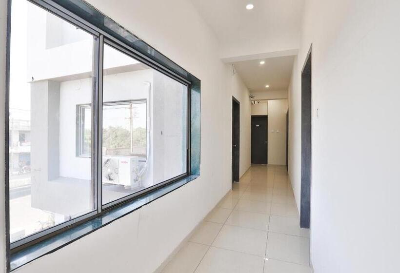 Nova Hotel New Crossroad