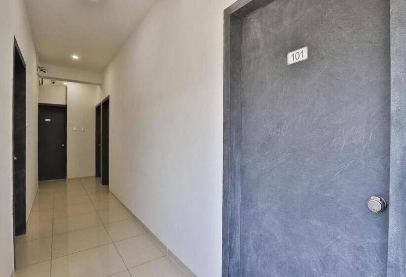 Nova Hotel New Crossroad