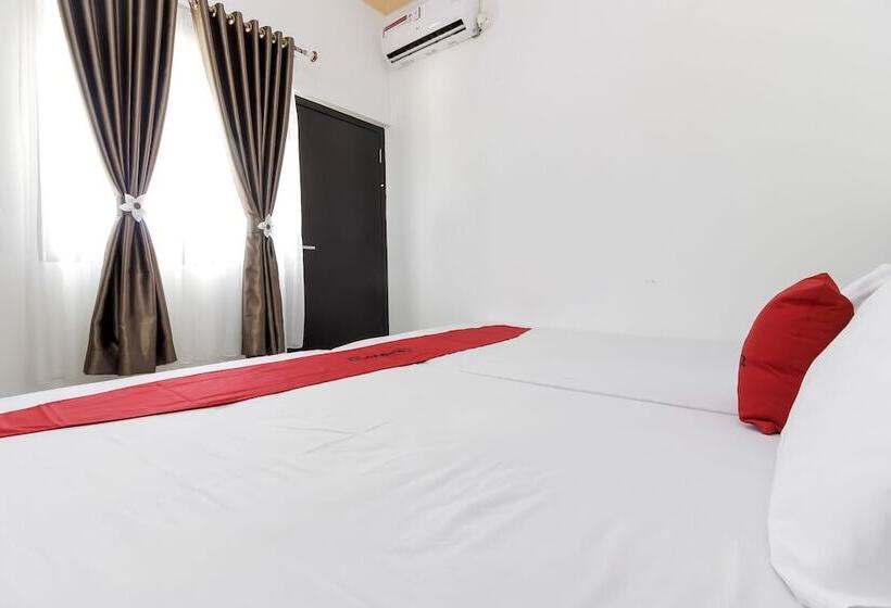 پانسیون Reddoorz Near Sam Ratulangi Airport Manado