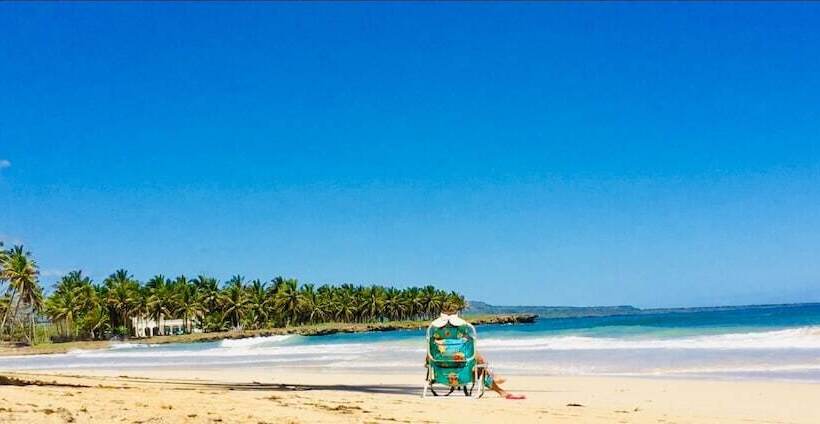 Baoba Breeze Bed & Breakfast  Beachfront Paradise