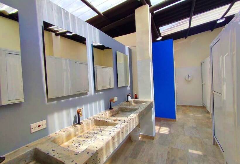 پانسیون Hostel Trip Monkey San Gil