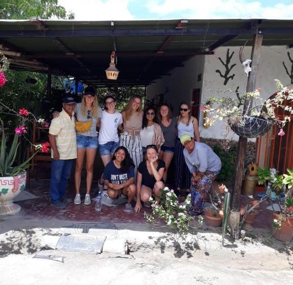 هتل Alojamiento Casa De Campo Los Cactus