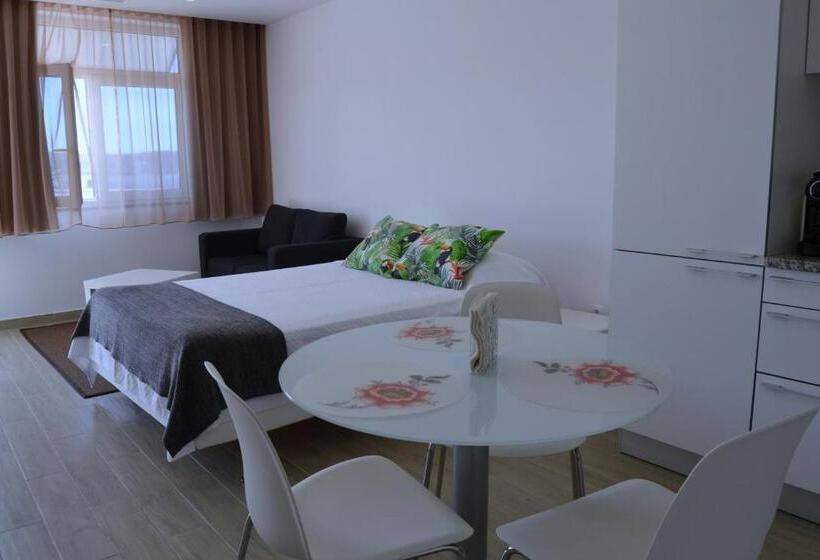 هتل Cerca Da Vitoria 3 Milfontes