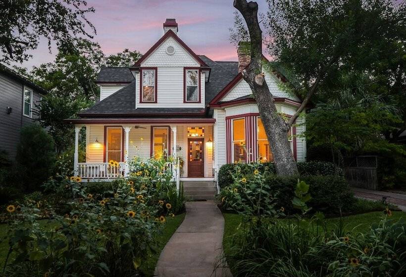 Brava House B&b